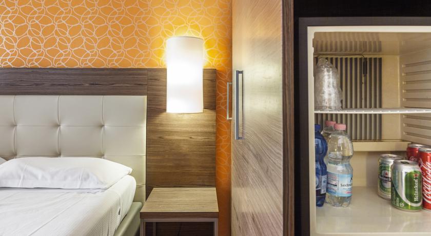 Des Etrangers Hotel — Мілан, Італія мініатюра 102