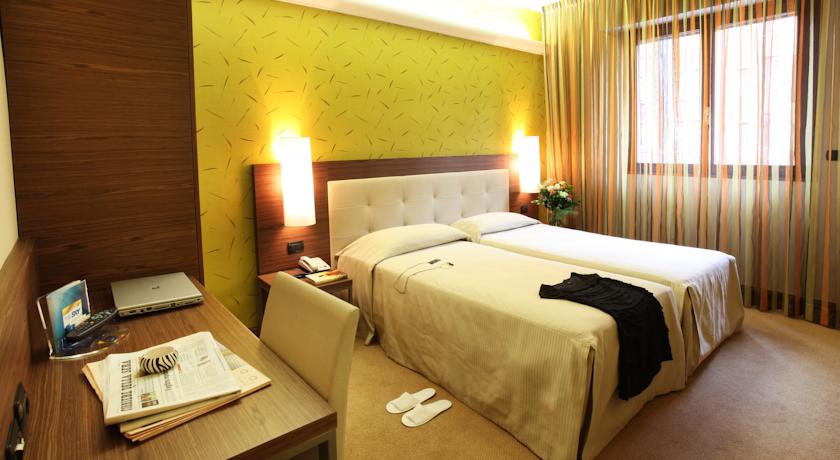 Des Etrangers Hotel — Мілан, Італія мініатюра 109