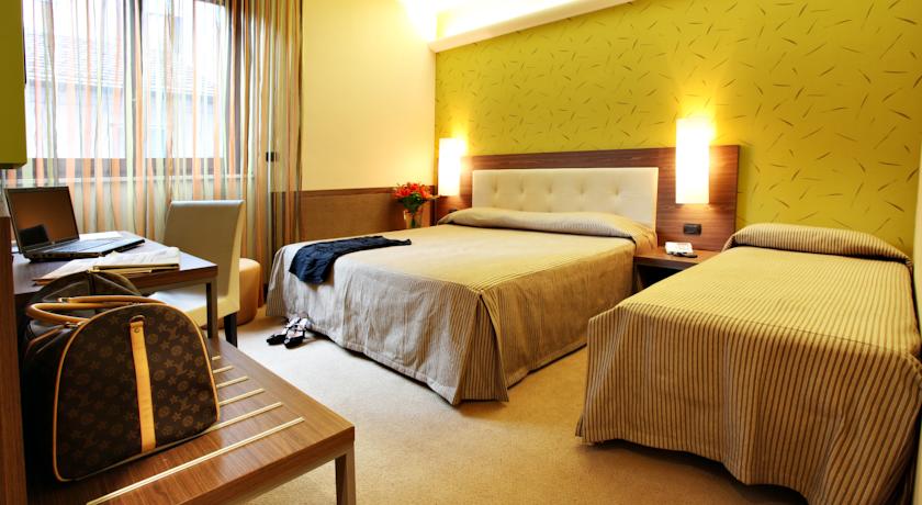 Des Etrangers Hotel — Мілан, Італія мініатюра 114
