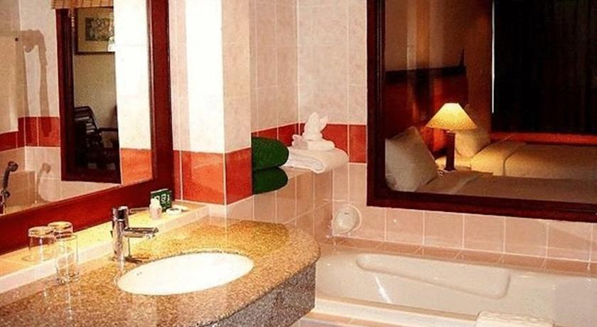 Baumanburi Hotel — о. Пхукет, Таїланд мініатюра 20