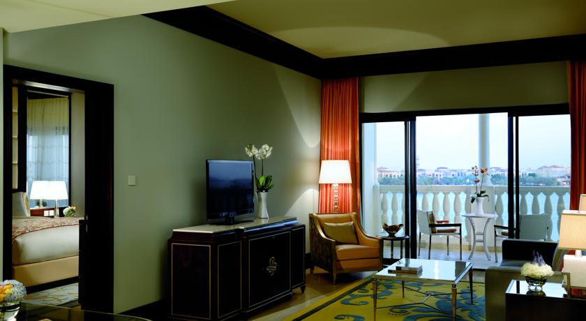The Ritz-Carlton Grand Canal Abu Dhabi — Абу Дабі, Об'єднані Арабські Емірати мініатюра 8