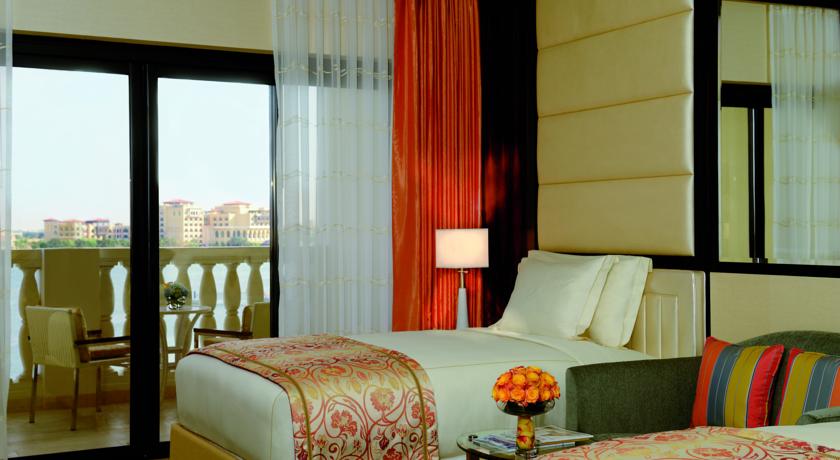 The Ritz-Carlton Grand Canal Abu Dhabi — Абу Дабі, Об'єднані Арабські Емірати мініатюра 10