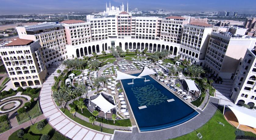 The Ritz-Carlton Grand Canal Abu Dhabi — Абу Дабі, Об'єднані Арабські Емірати мініатюра 12