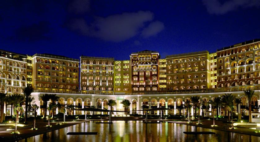 The Ritz-Carlton Grand Canal Abu Dhabi — Абу Дабі, Об'єднані Арабські Емірати мініатюра 14