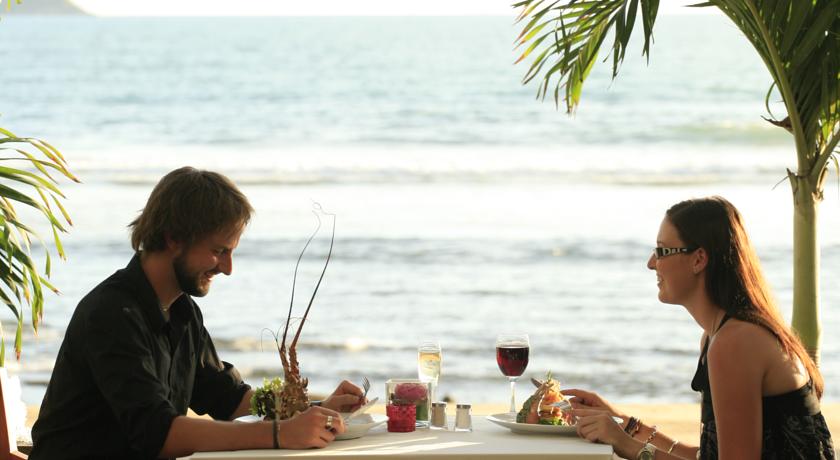 Sunset Beach Resort, о. Пхукет, Таїланд мініатюра 9
