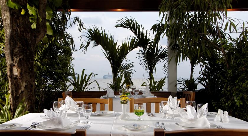 Sunset Beach Resort, о. Пхукет, Таїланд мініатюра 11