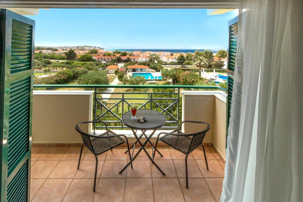 Julia Hotel Skala Fourkas — Халкідікі, Греція мініатюра 11