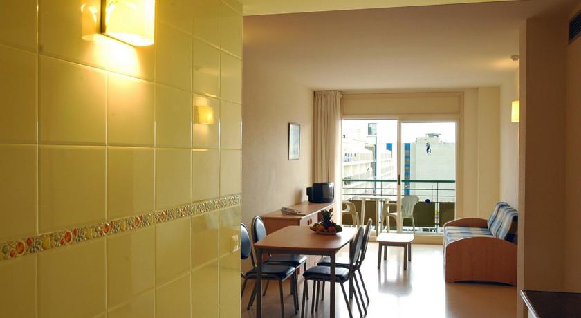 HTop Royal Sun Suites — Коста Барселона, Іспанія мініатюра 48