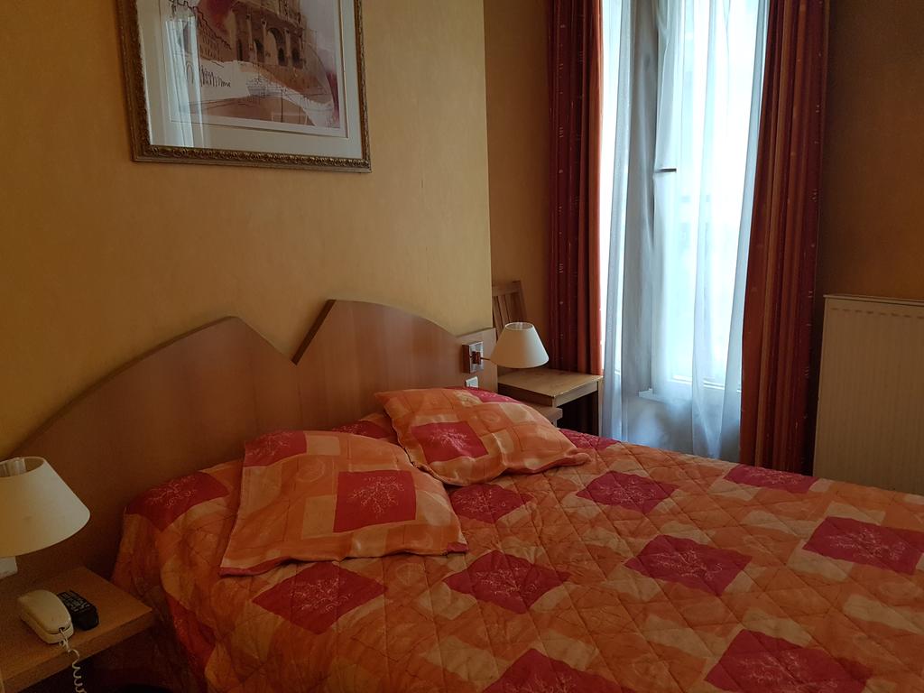 Grand Hotel Du Calvados — Париж, Франція мініатюра 9