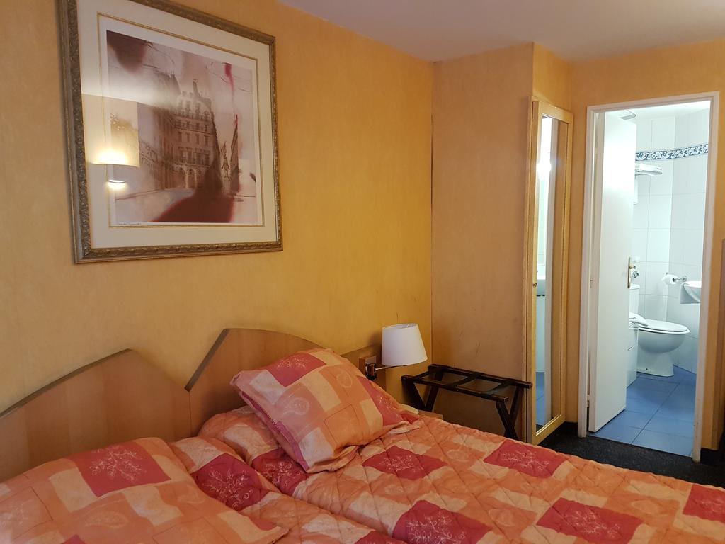 Grand Hotel Du Calvados — Париж, Франція мініатюра 14