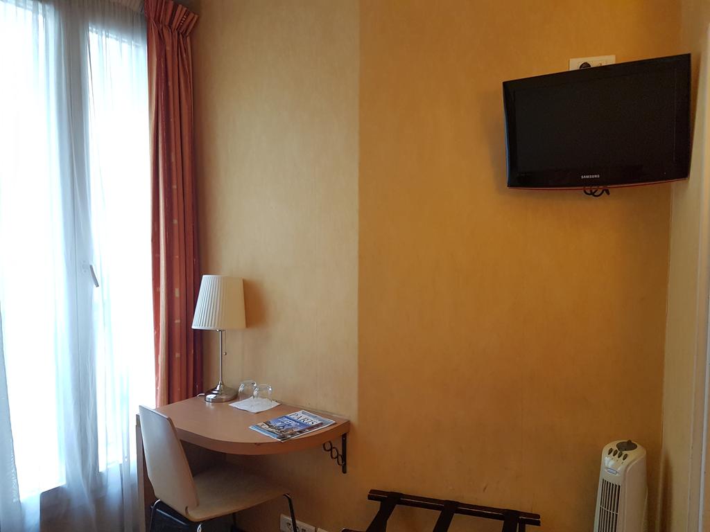 Grand Hotel Du Calvados — Париж, Франція мініатюра 20
