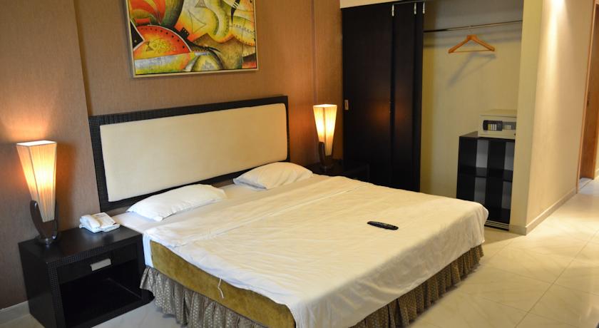Crystal Plaza Hotel Sharjah — Шарджа, Об'єднані Арабські Емірати мініатюра 24