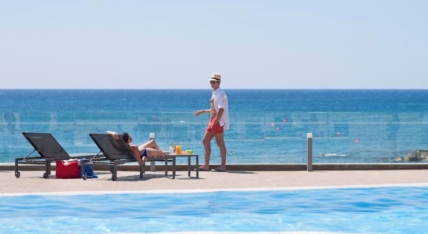 The Royal Apollonia Beach — Лімасол, Кіпр мініатюра 145
