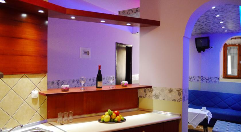 Blue Sky Apartments — о. Тасос, Греція мініатюра 13