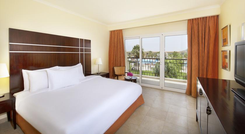 DoubleTree by Hilton Sharks Bay Resort — Шаркс Бей, Єгипет мініатюра 38