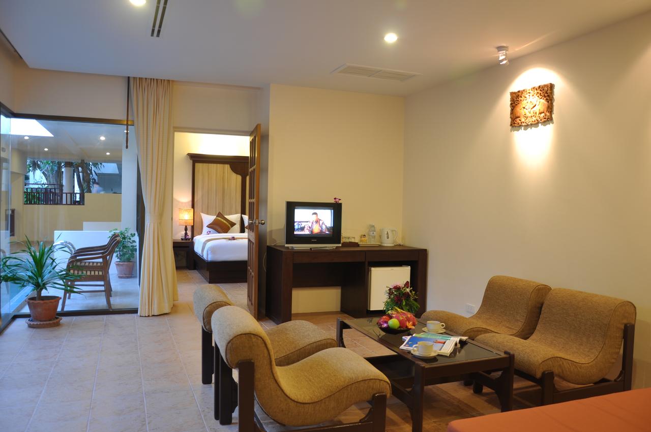 Patong Lodge Hotel — о. Пхукет, Таїланд мініатюра 200