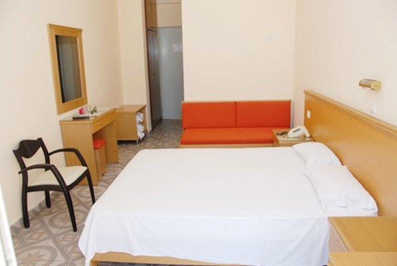 Aphrodite Hotel Loutra — Халкідікі, Греція мініатюра 8