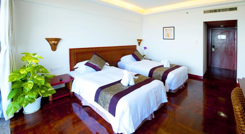 South China Hotel — о. Хайнань, Китай мініатюра 25