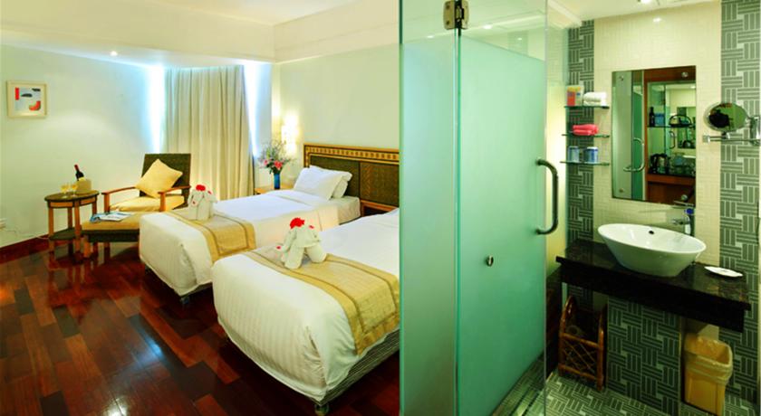 South China Hotel — о. Хайнань, Китай мініатюра 38