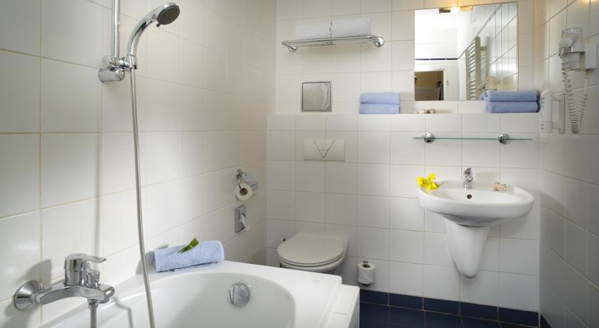 Orea Spa Hotel Bohemia — Маріанські Лазнe, Чехія мініатюра 11