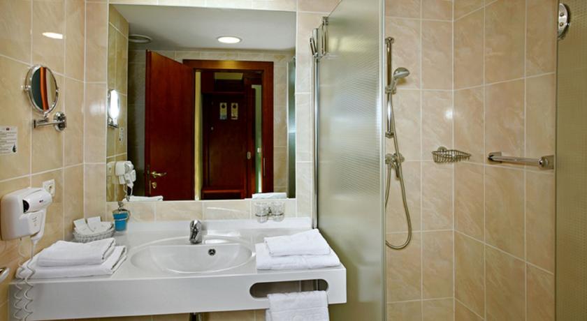 Olympia Spa Hotel — Маріанські Лазнe, Чехія мініатюра 12