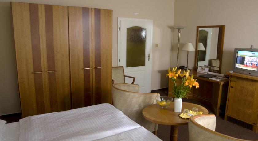Dr. Adler Spa Hotel — Франтішкови Лазні, Чехія мініатюра 18