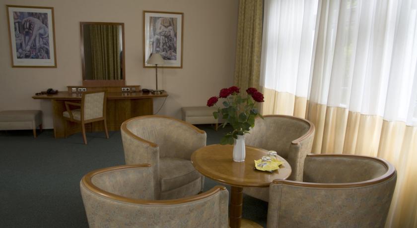 Dr. Adler Spa Hotel — Франтішкови Лазні, Чехія мініатюра 37