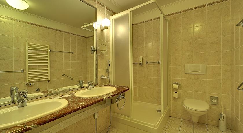 Radium Palace — Яхимов, Чехія мініатюра 28