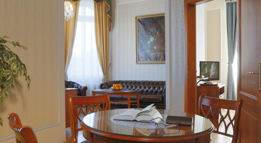 Bristol Palace — Карлові Вари, Чехія мініатюра 28