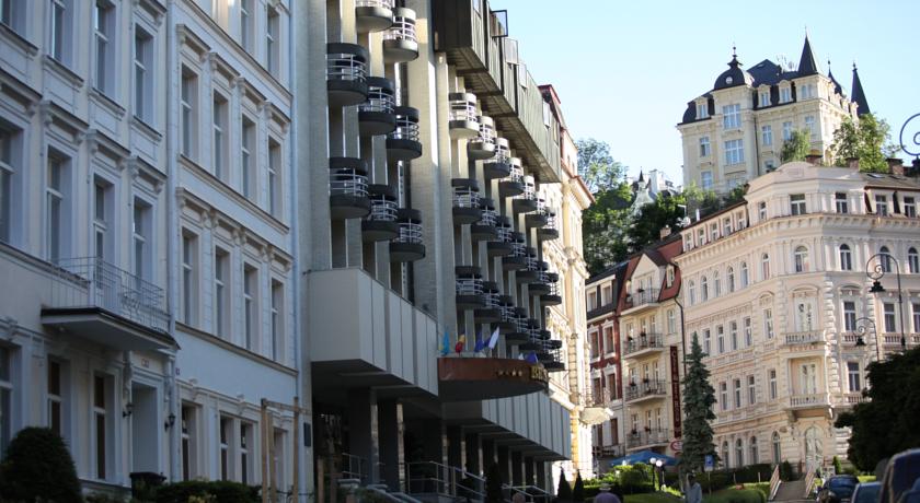 Bristol — Карлові Вари, Чехія мініатюра 31