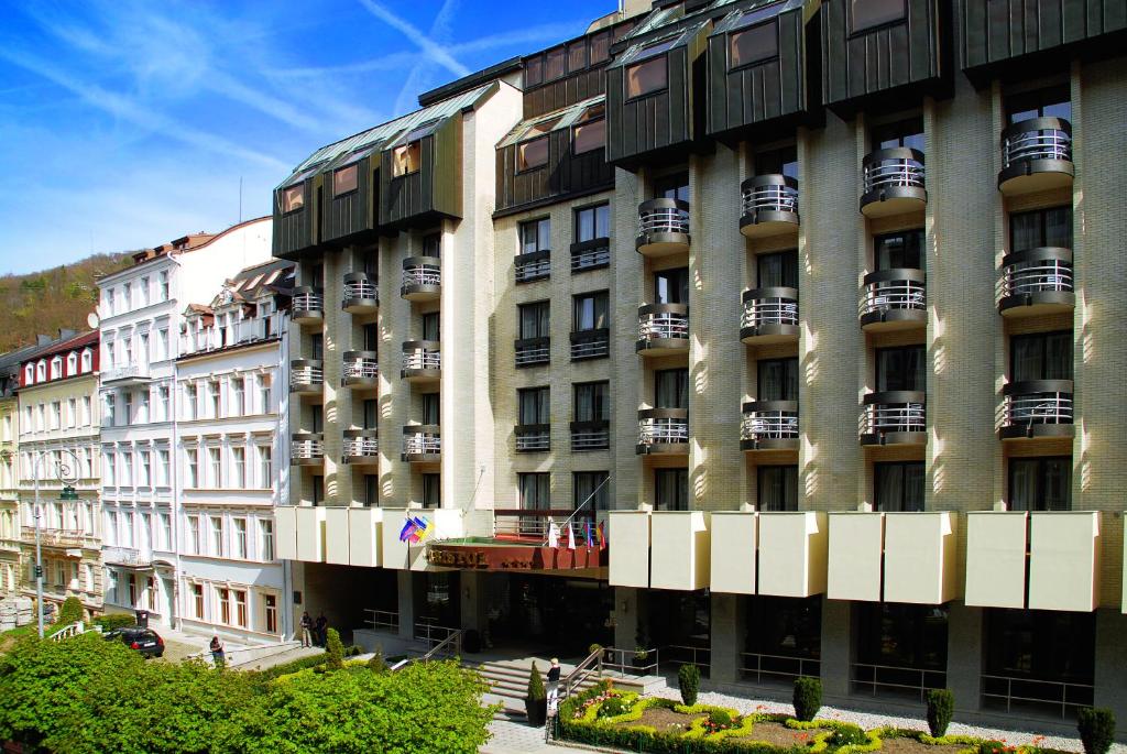 Bristol — Карлові Вари, Чехія мініатюра 48