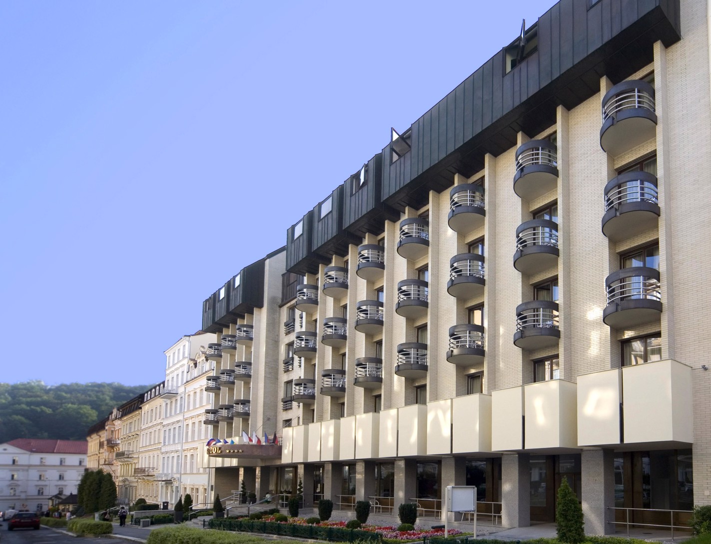 Bristol — Карлові Вари, Чехія мініатюра 50