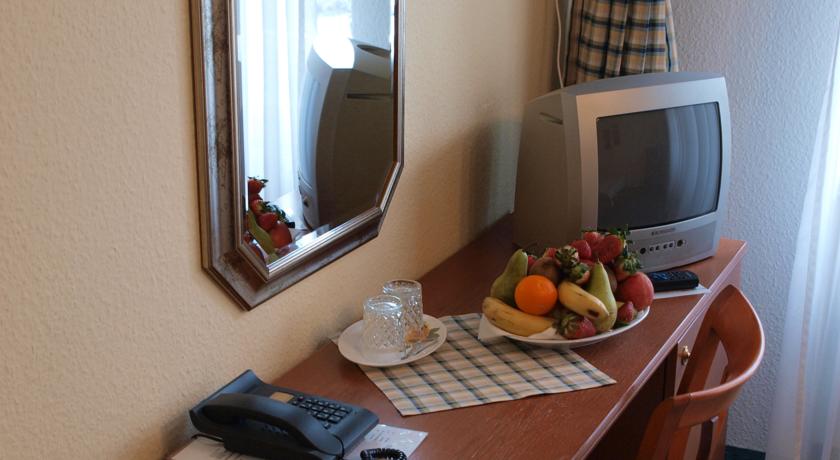 EA Hotel Mozart — Карлові Вари, Чехія мініатюра 24