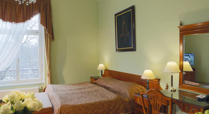 Bristol Tereza — Карлові Вари, Чехія мініатюра 24