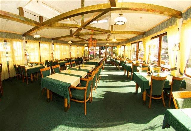 Ruze Hotel — Карлові Вари, Чехія мініатюра 10