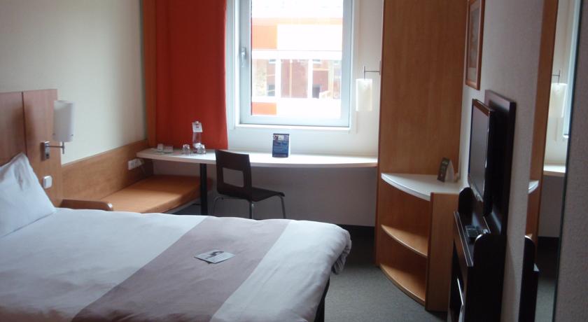 Ibis Praha Mala Strana — Прага, Чехія мініатюра 59