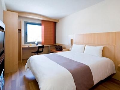 Ibis Praha Mala Strana — Прага, Чехія мініатюра 65