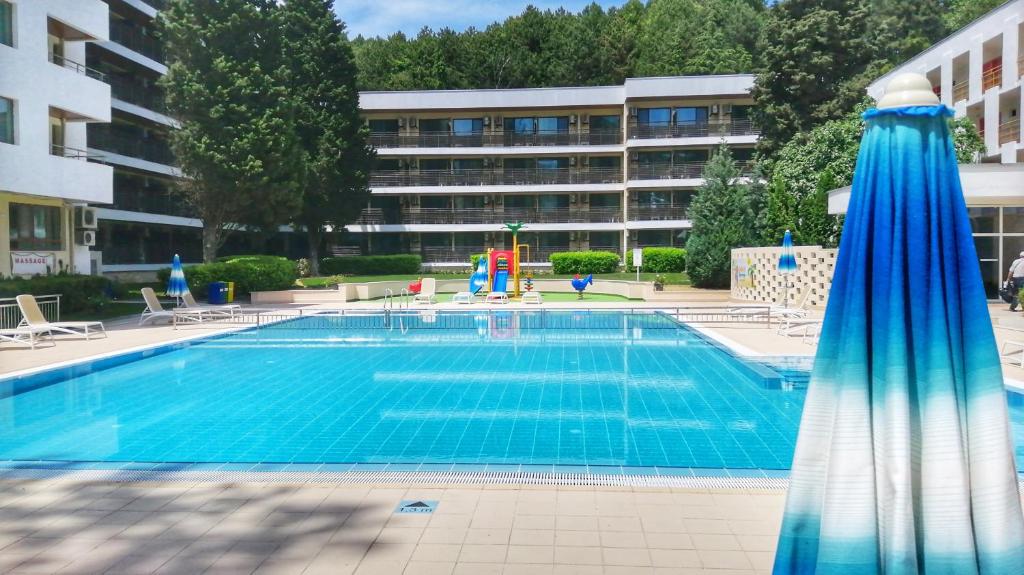 Flamingo — Албена, Болгарія мініатюра 47