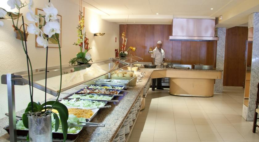 Garbi Park Hotel — Ллорет-де-Мар, Іспанія мініатюра 11
