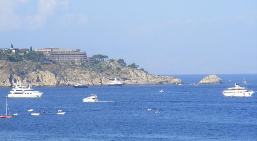 Sabbie D'Oro Giardini Naxos — о. Сицилія, Італія мініатюра 30