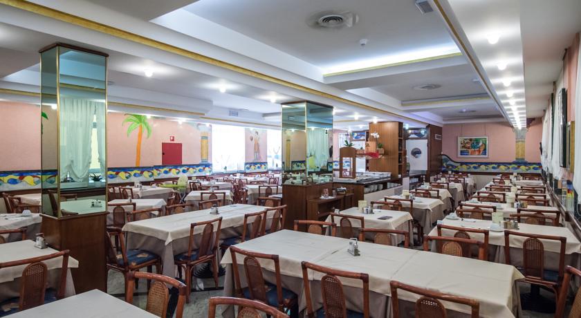 Colombo Hotel — о. Вентотене, Італія мініатюра 19