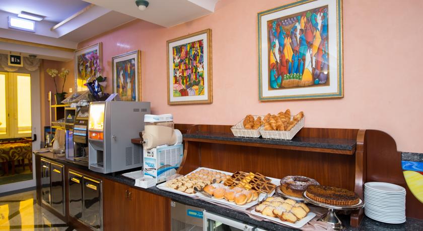 Colombo Hotel — о. Вентотене, Італія мініатюра 23
