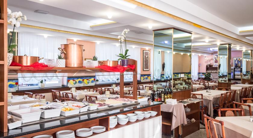 Colombo Hotel — о. Вентотене, Італія мініатюра 24