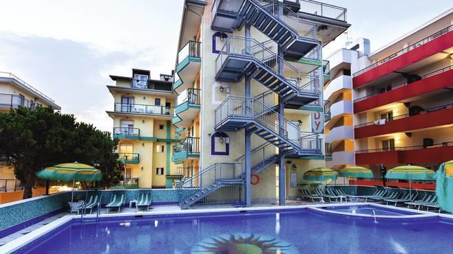 Kennedy Hotel — о. Вентотене, Італія мініатюра 32