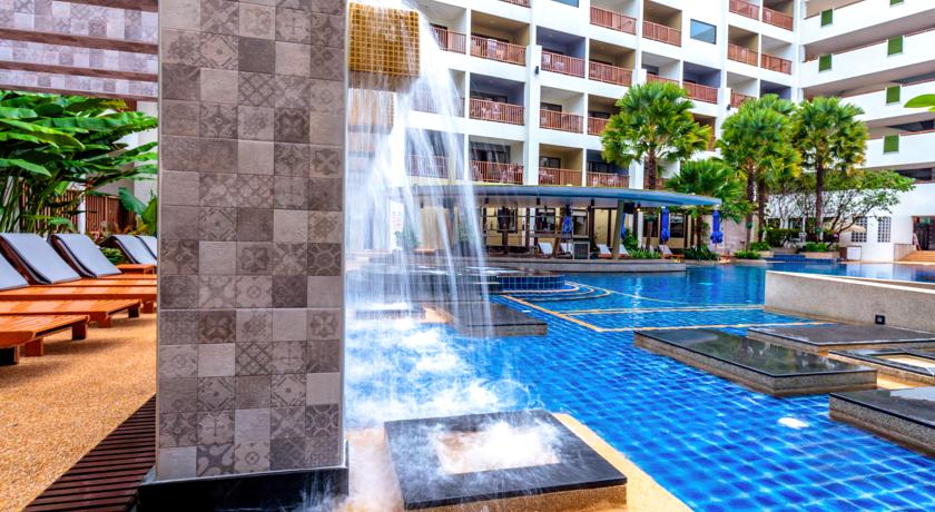 Deevana Plaza Phuket Patong — о. Пхукет, Таїланд мініатюра 11