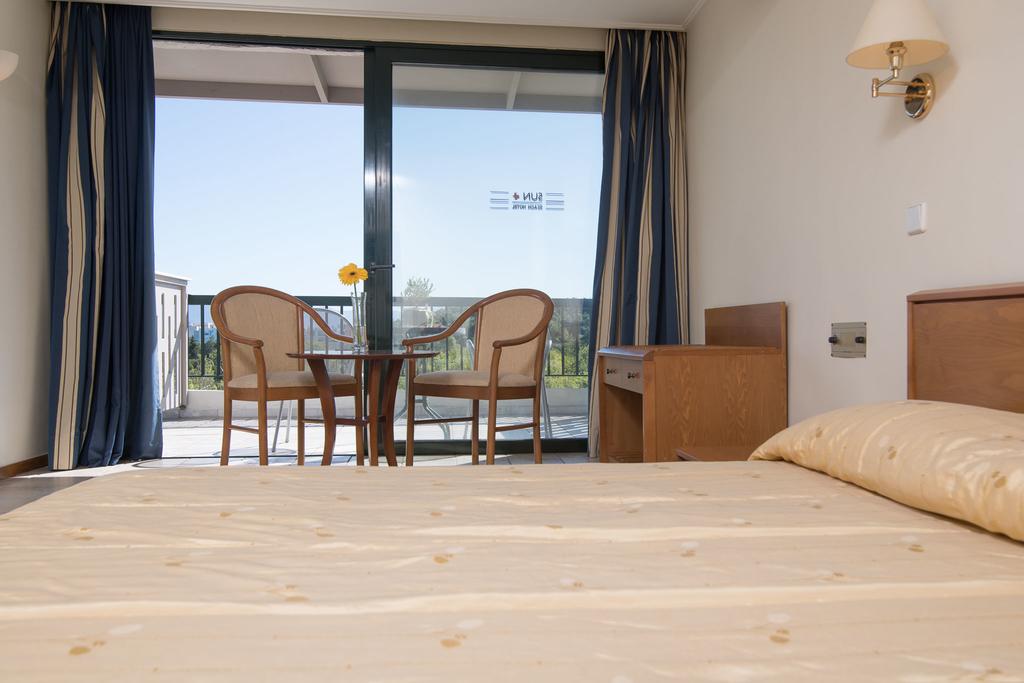 Sun Beach Agia Triada — Агия-Тріада, Греція мініатюра 7