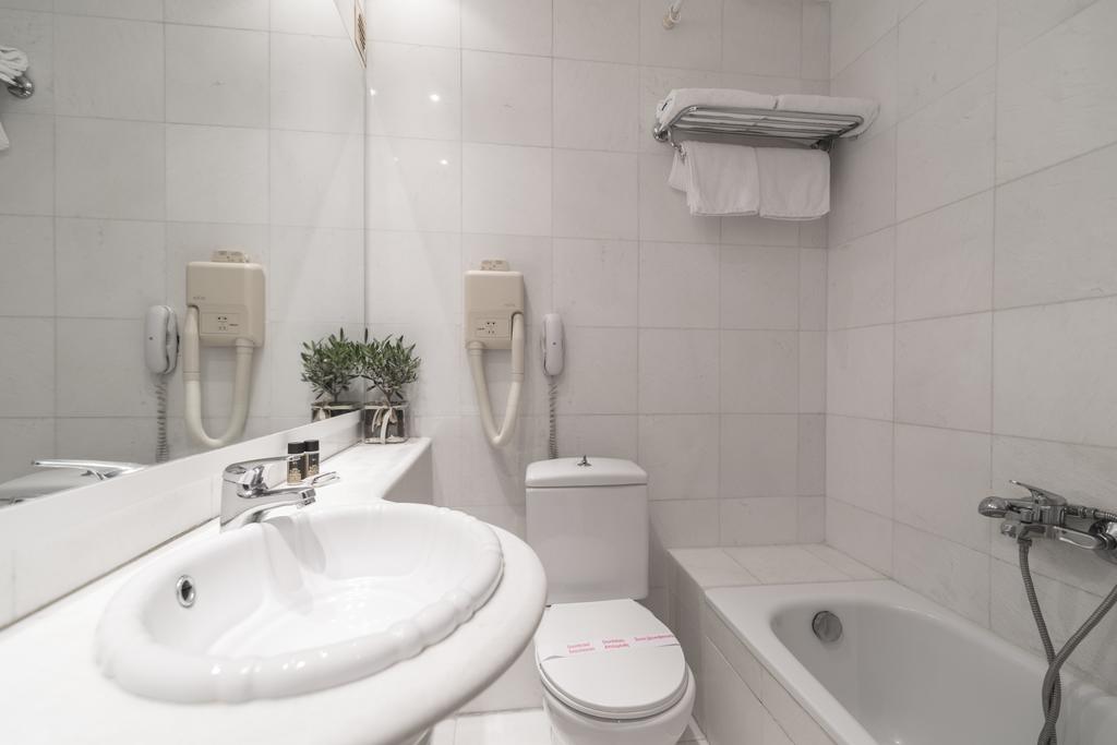Sun Beach Agia Triada — Агия-Тріада, Греція мініатюра 11