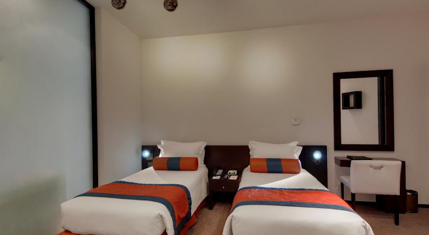 Signature Hotel Apartments & Spa Marina — Дубаї, Об'єднані Арабські Емірати мініатюра 100