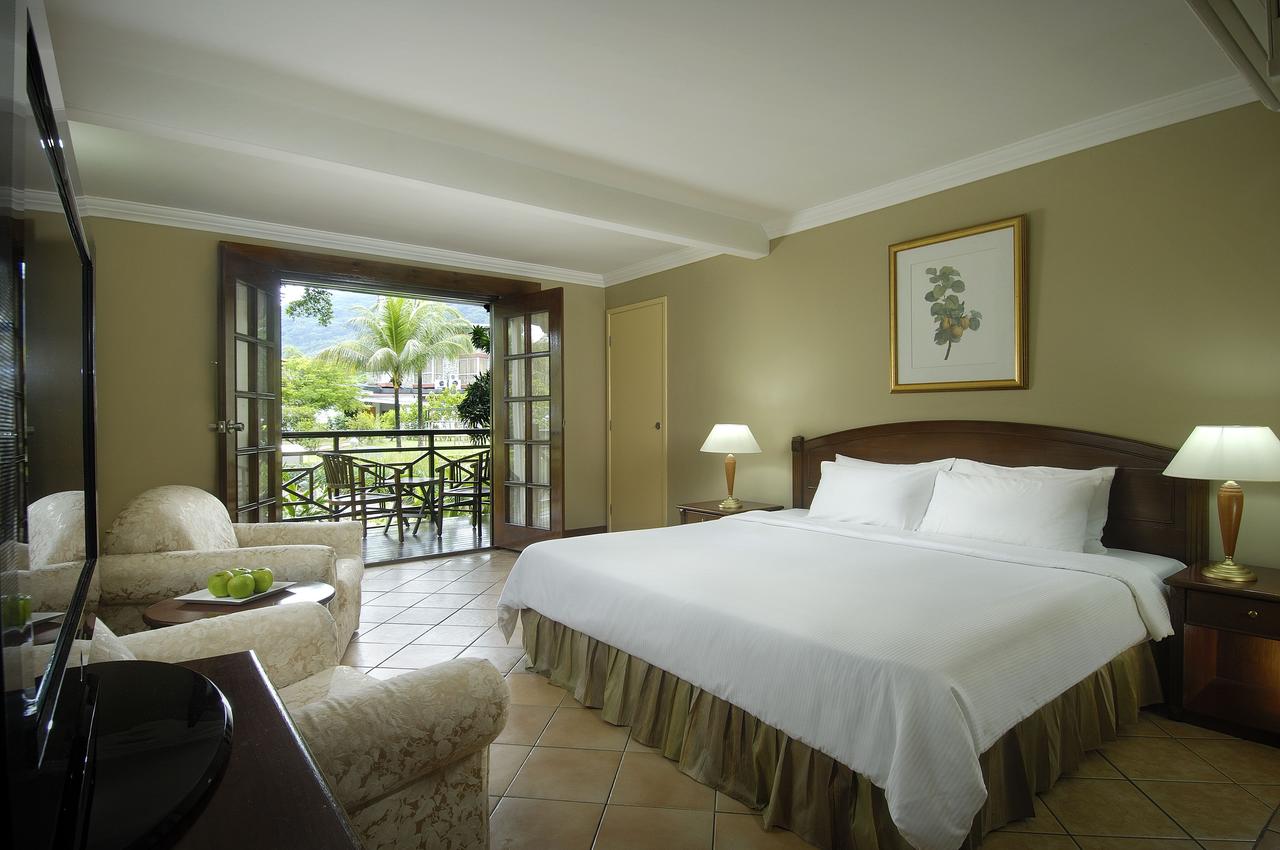 Berjaya Beau Vallon Bay Beach Resort & Casino — о. Мае, Сейшельські острови мініатюра 13