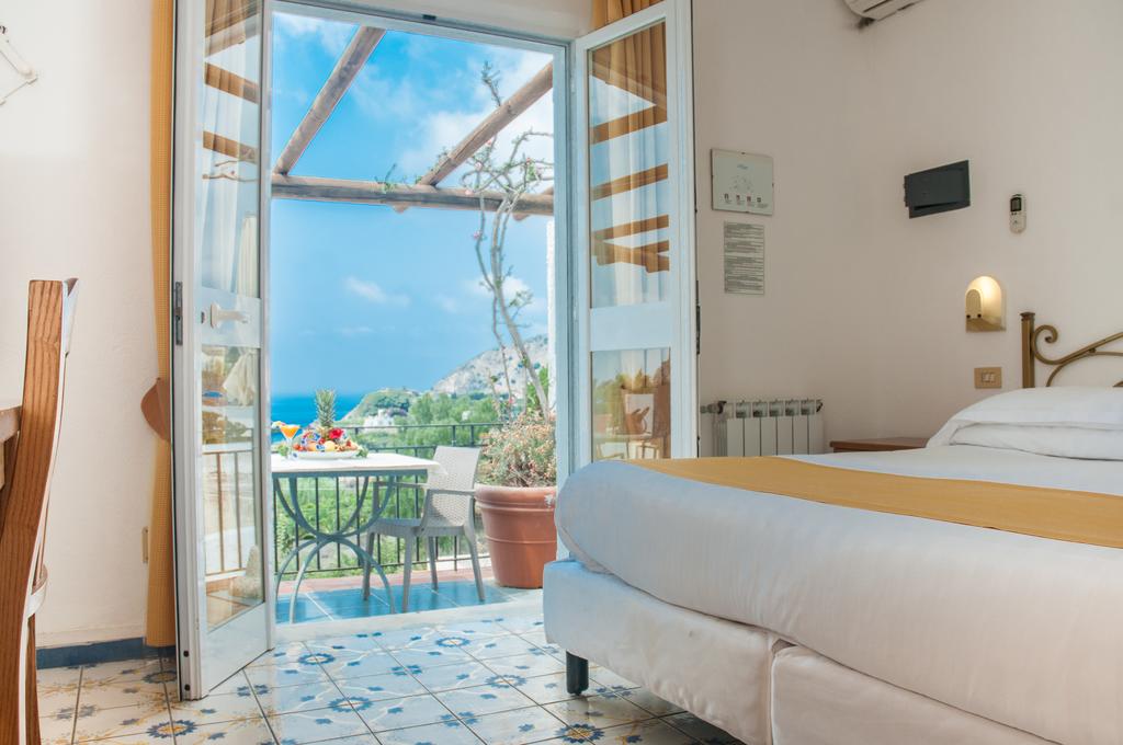 Borgo Romantica Resort & Spa — о. Іскья, Італія мініатюра 7
